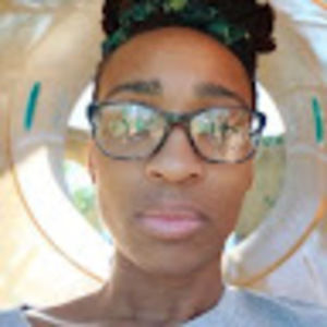 Meet your Posher, Beverly